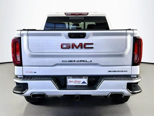 White Frost Tri-Coat 2022 GMC Sierra 1500 Denali