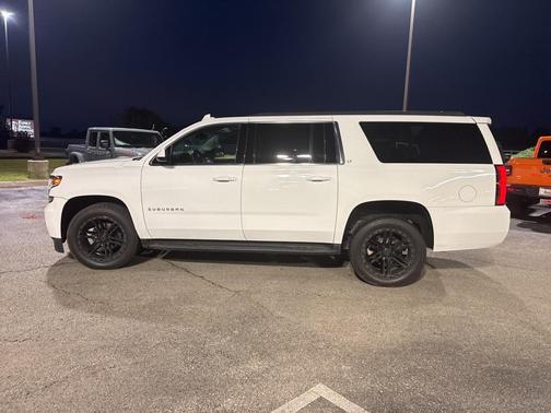 2020 Chevrolet Suburban LT