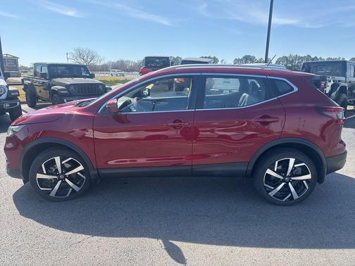 2020 Nissan Rogue Sport SL