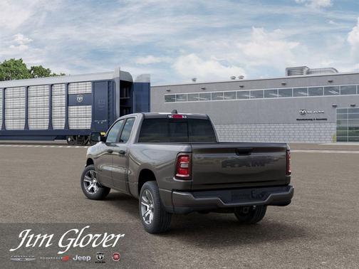 Granite Crystal Clearcoat Metallic 2026 RAM 1500 Express