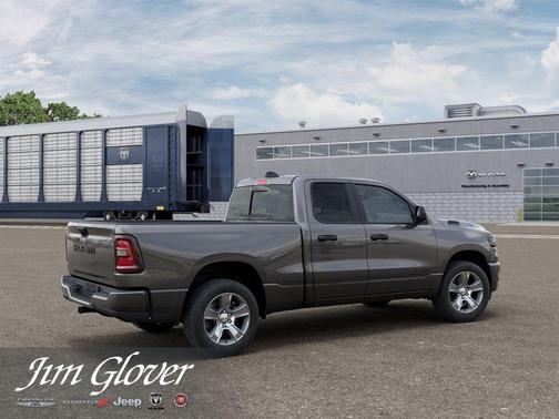 Granite Crystal Clearcoat Metallic 2026 RAM 1500 Express