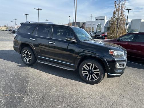 2018 Toyota 4Runner SR5