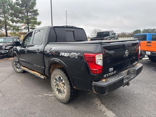 2019 Nissan Titan PRO-4X