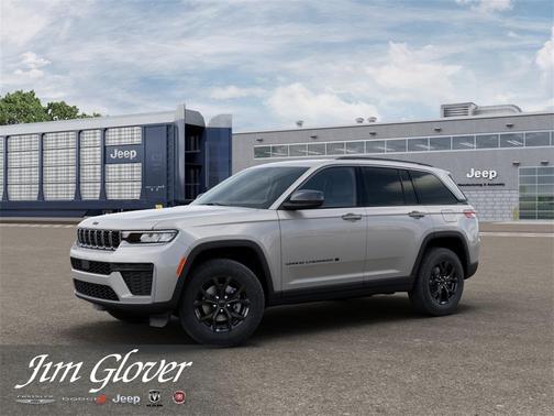 2026 Jeep Grand Cherokee Laredo