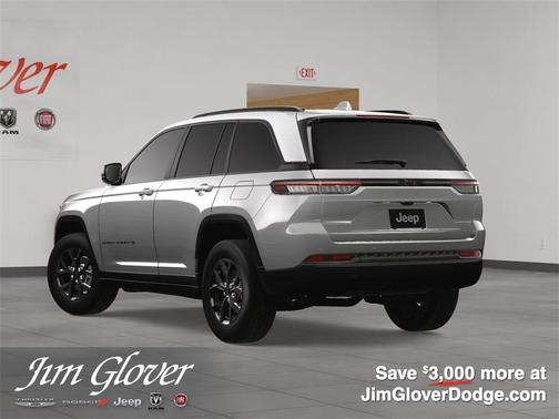 2025 Jeep Grand Cherokee Laredo