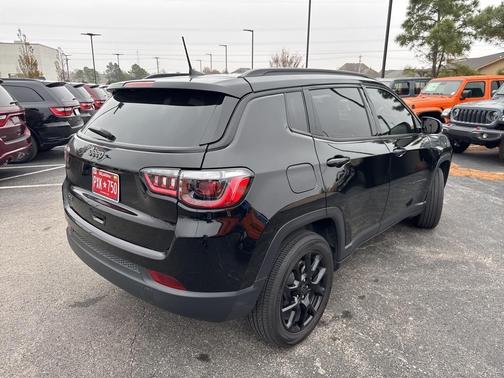 2025 Jeep Compass Latitude