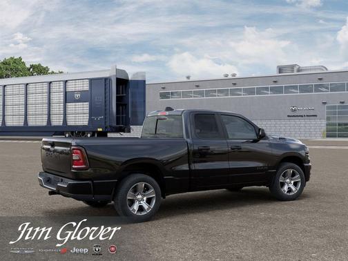 Diamond Black 2026 RAM 1500 Express