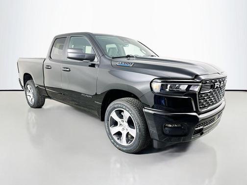 Diamond Black 2026 RAM 1500 Express