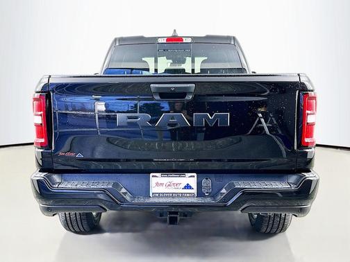Diamond Black 2026 RAM 1500 Express
