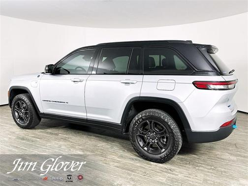 2024 Jeep Grand Cherokee 4xe Trailhawk