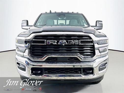Diamond Black 2026 RAM 2500 Tradesman