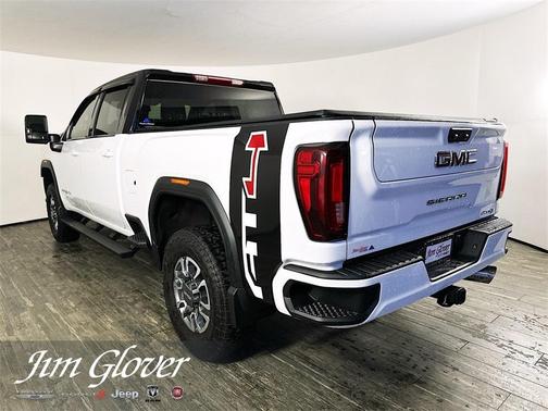 2022 GMC Sierra 2500 AT4