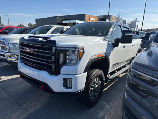 2022 GMC Sierra 2500 AT4