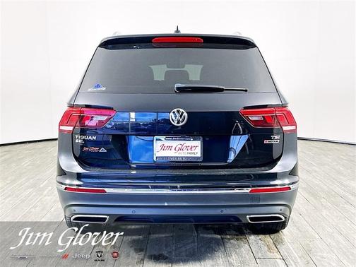 2018 Volkswagen Tiguan 2.0T SEL Premium