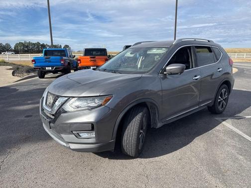 2017 Nissan Rogue SL