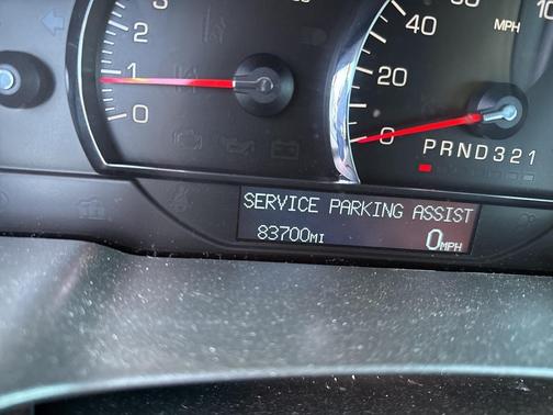 2011 Cadillac DTS Premium