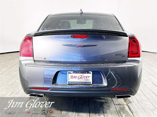 2021 Chrysler 300 S