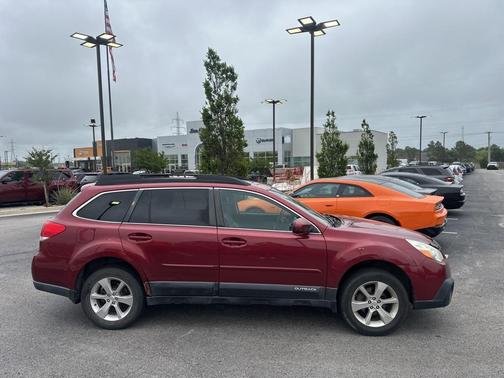 2014 Subaru Outback 2.5i Limited