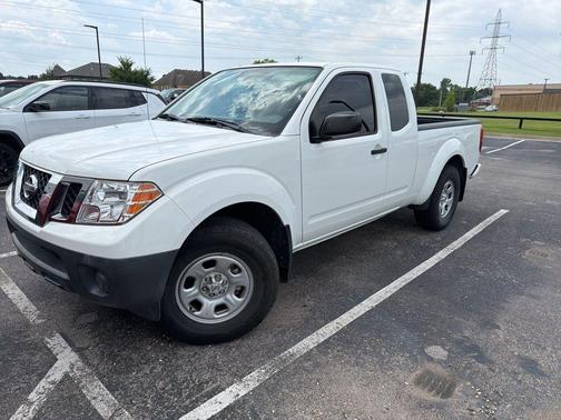 Glacier White 2020 Nissan Frontier S
