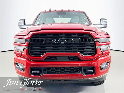 Molten Red Pearlcoat 2026 RAM 2500 Big Horn