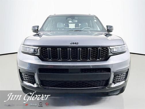 Metallic 2024 Jeep Grand Cherokee L Laredo