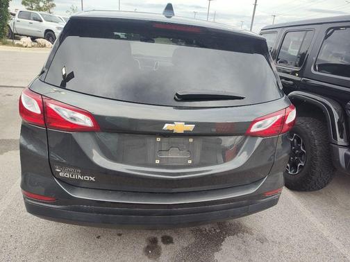 Nightfall Gray Metallic 2019 Chevrolet Equinox LS