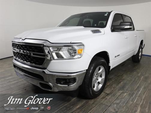 Photo 4 of 34 of 2022 RAM 1500 Big Horn