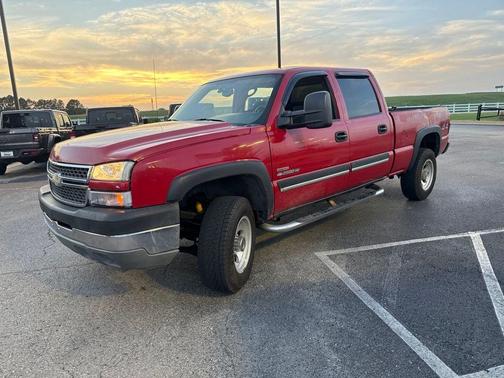 Victory Red 2005 Chevrolet Silverado 2500 LS H/D Crew Cab