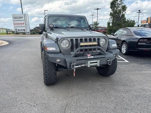 2018 Jeep Wrangler Sport