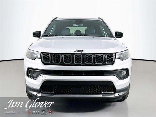 Silver Zynith 2026 Jeep Compass Latitude