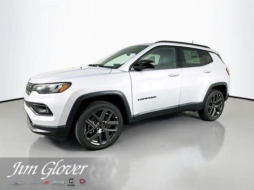 Silver Zynith 2026 Jeep Compass Latitude
