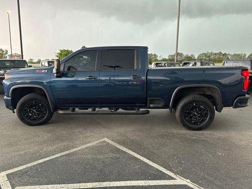 Northsky Blue Metallic 2022 Chevrolet Silverado 2500 LTZ