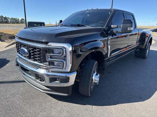 2024 Ford F-350 Lariat Super Duty