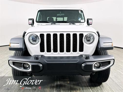 2020 Jeep Gladiator Sport
