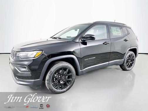 Diamond Black 2026 Jeep Compass Latitude
