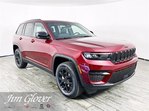 2025 Jeep Grand Cherokee Laredo