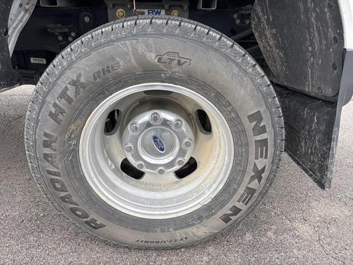 2023 Ford F-350 Lariat Super Duty