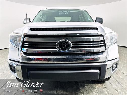 2017 Toyota Tundra SR5