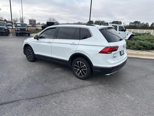 2021 Volkswagen Tiguan 2.0T SE