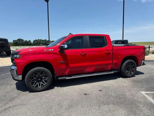 Red 2020 Chevrolet Silverado 1500 LT
