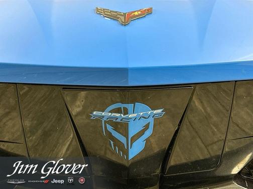 Rapid Blue 2024 Chevrolet Corvette Stingray w/3LT