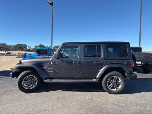 2018 Jeep Wrangler Unlimited Sahara