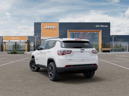 Bright White Clearcoat 2026 Jeep Compass Latitude