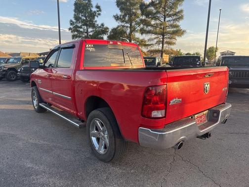 Flame Red Clearcoat 2014 RAM 1500 SLT