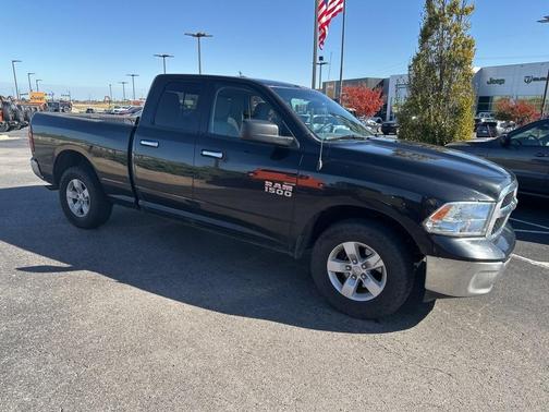 2018 RAM 1500 SLT