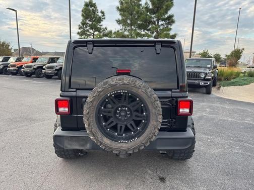 2023 Jeep Wrangler Sport