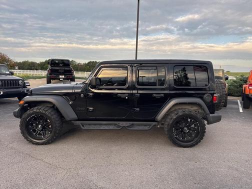 2023 Jeep Wrangler Sport