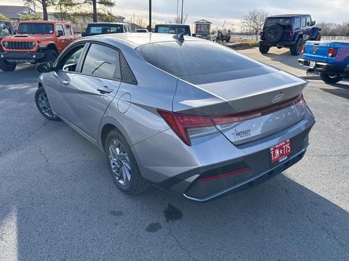 2025 Hyundai ELANTRA HEV Blue