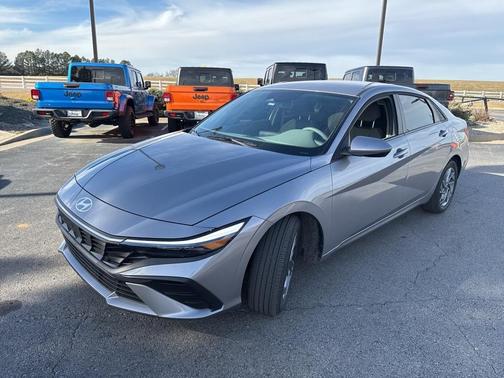 2025 Hyundai ELANTRA HEV Blue