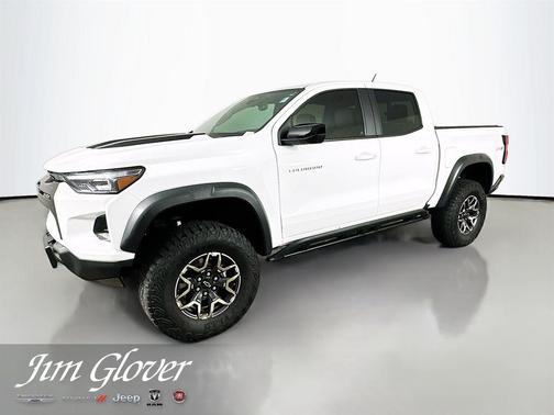 Summit White 2023 Chevrolet Colorado ZR2